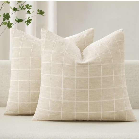 Throw Pillow Cover 2 pack 20x20 Windowpane Grid Pattern Cream & White Chenille - Picture 2 of 4